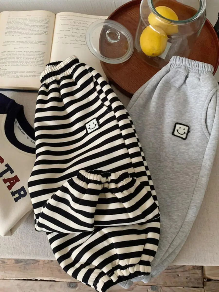 กางเกงเด็ก Thiened Fce สำหรับฤดูใบไม้ร่วงและฤดูหนาว  แฟชั่นลำลองสำหรับเด็กผู้หญิง กางเกงขายาวอุ่นสบายสำหรับฤดูหนาว กางเกงลำลองสำหรับเด็ก