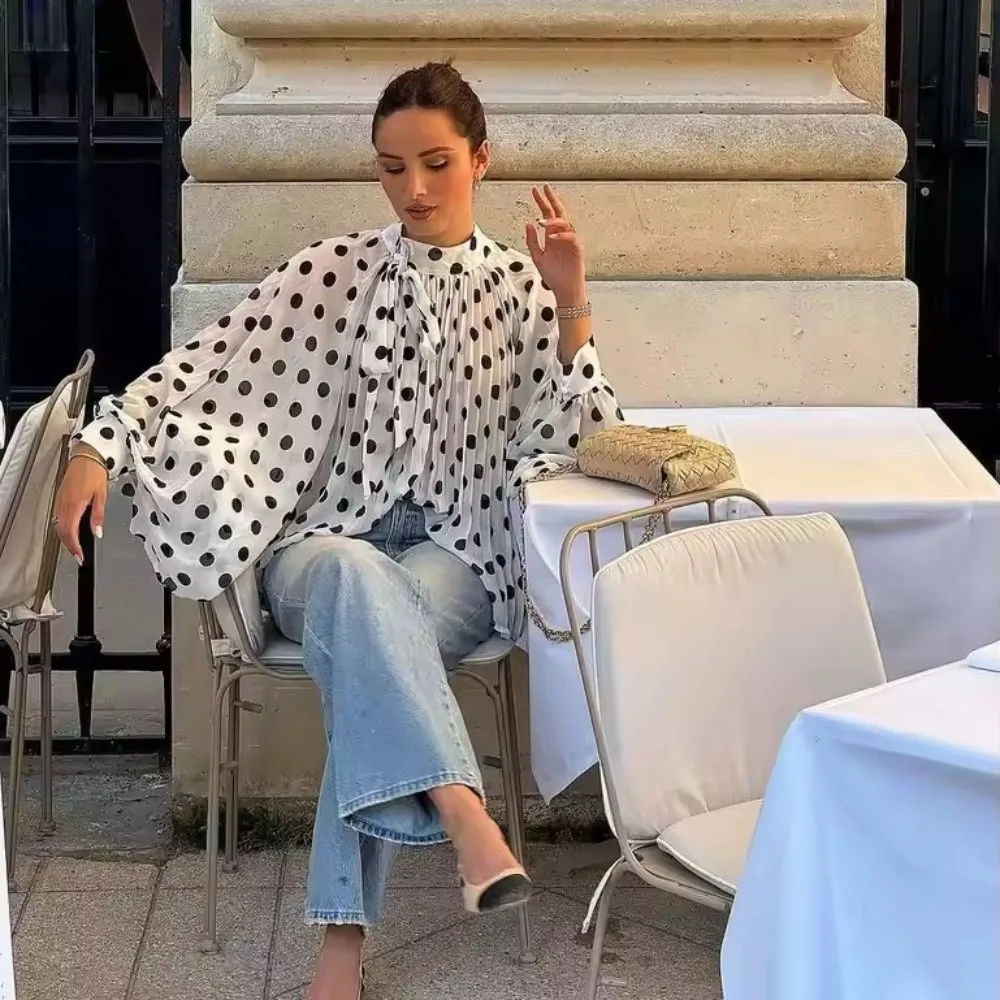 

Повседневная блузка с рукавами-фонариками в горошек, свободного кроя, плиссированная, на шнуровке, дышащая, удобная, из шифона, для работы и прогулок