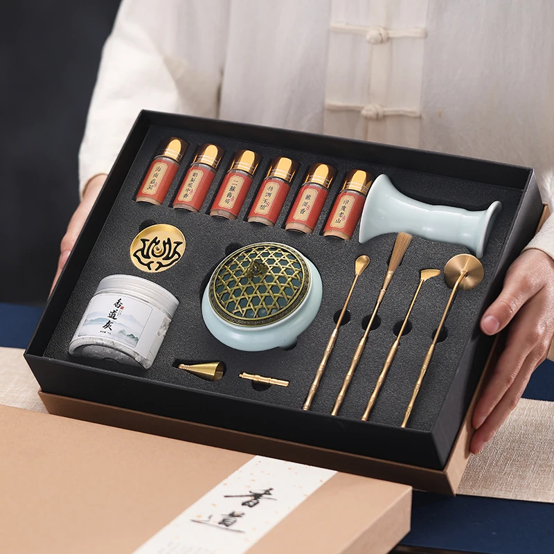 Sandalwood-Scented Ceramic Brass Incense Burner - A Stylish, Durable, and Versatile Gifting Option for all Holidays, Elegantly B
