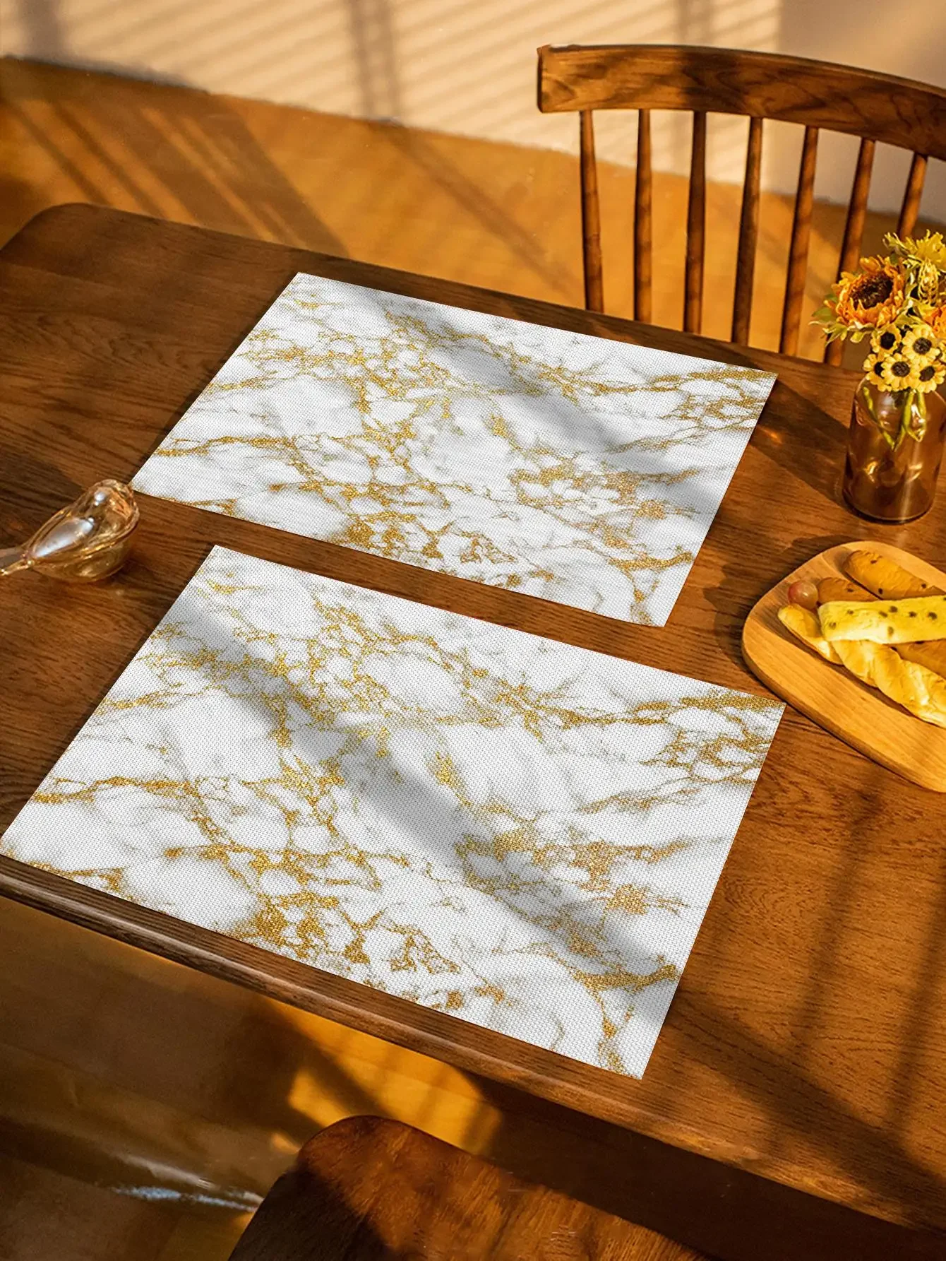 【Teslin】Non-Slip & Easy-Clean Placemat, Practical & Heat-Insulating, Kitchen & Dining Table Accessory