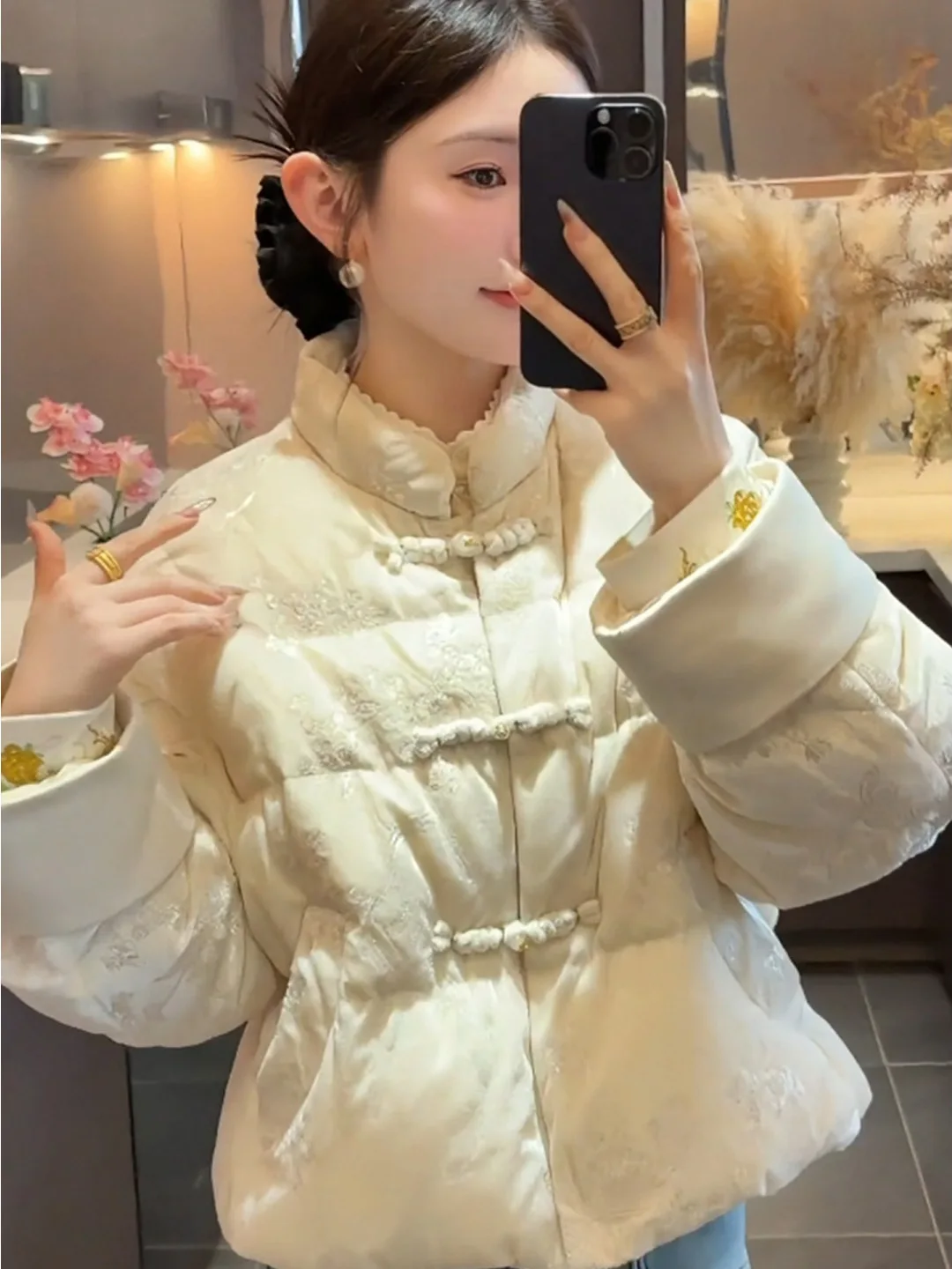 

Теплая хлопковая куртка в китайском стиле с воротником-стойкой и пуговицами для женщин больших размеров, зимняя, новый дизайн, премиум-класс, верхняя одежда