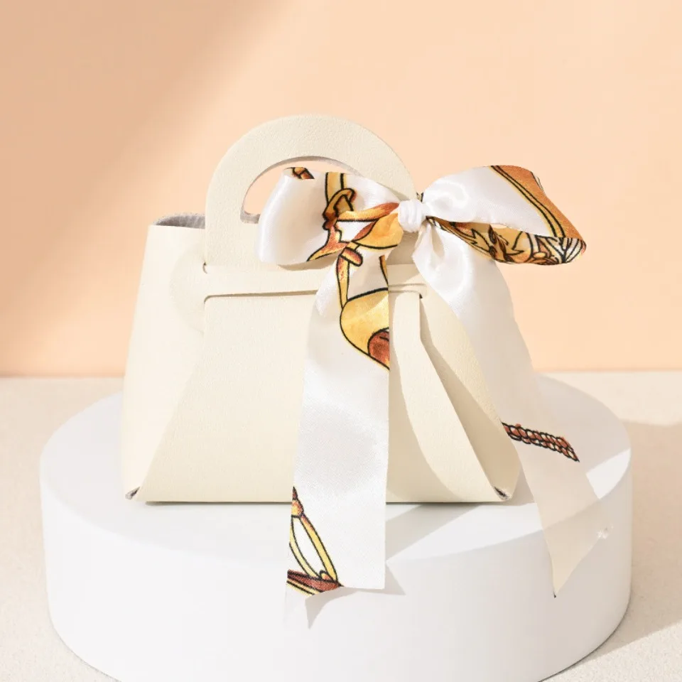 10/20/40 Stück verteilte Leder-Geschenktüten, Hochzeitsbevorzugungsbeutel für Gäste, Mini-Handtasche mit Band, Süßigkeiten-Verpackungsbox, Party-Dekoration – Detail 8
