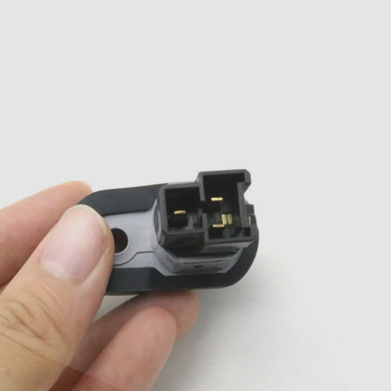 High-Quality Car Door Lamp light Switch For Nissan Pickup D22 Paladin ZD30
