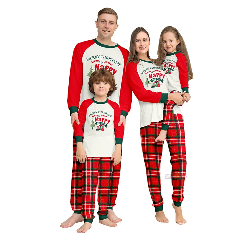 2025 Family Matching Outfits Green Christmas Pajamas Set Father Mother Daughter Son Pyjamas Aldult Kids Xmas Family Clothing