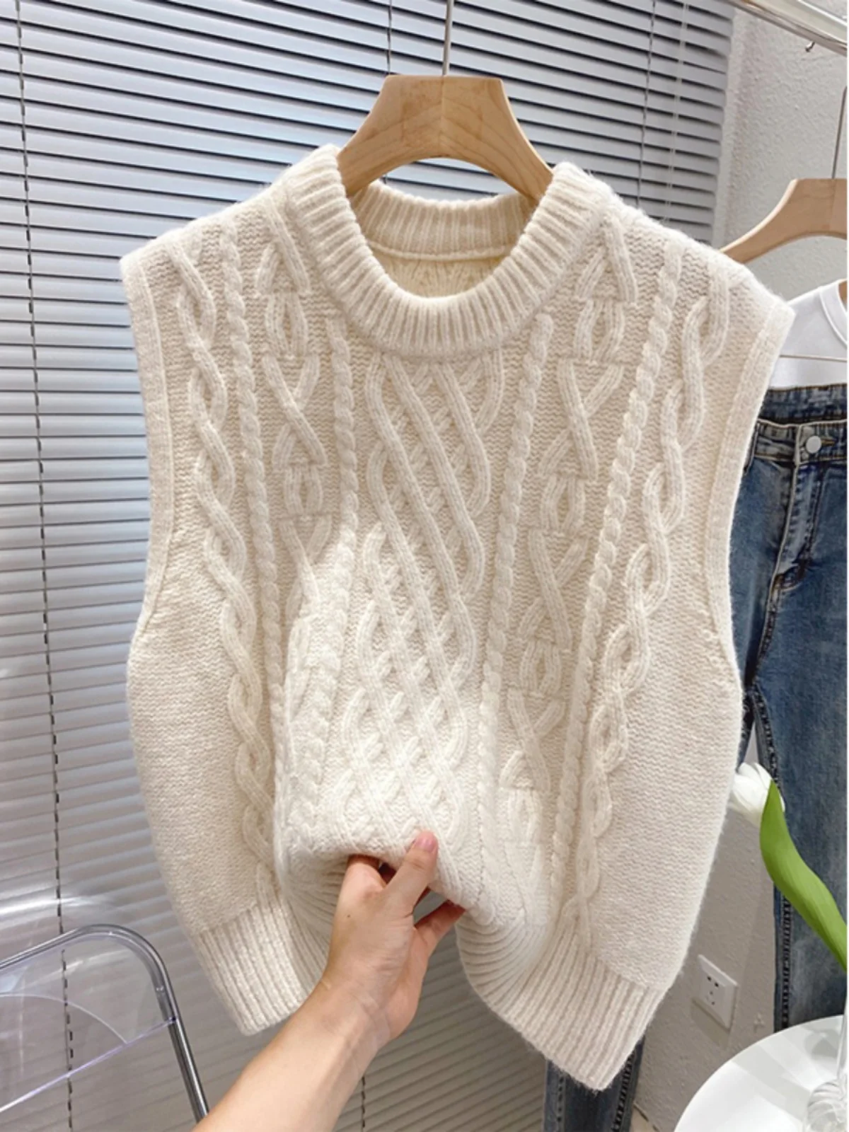 

Thiened Knitted round Ne Sweater Vest Women's Spring Autumn Korean Sle Quali Top Comfortable Commute Faion Design
