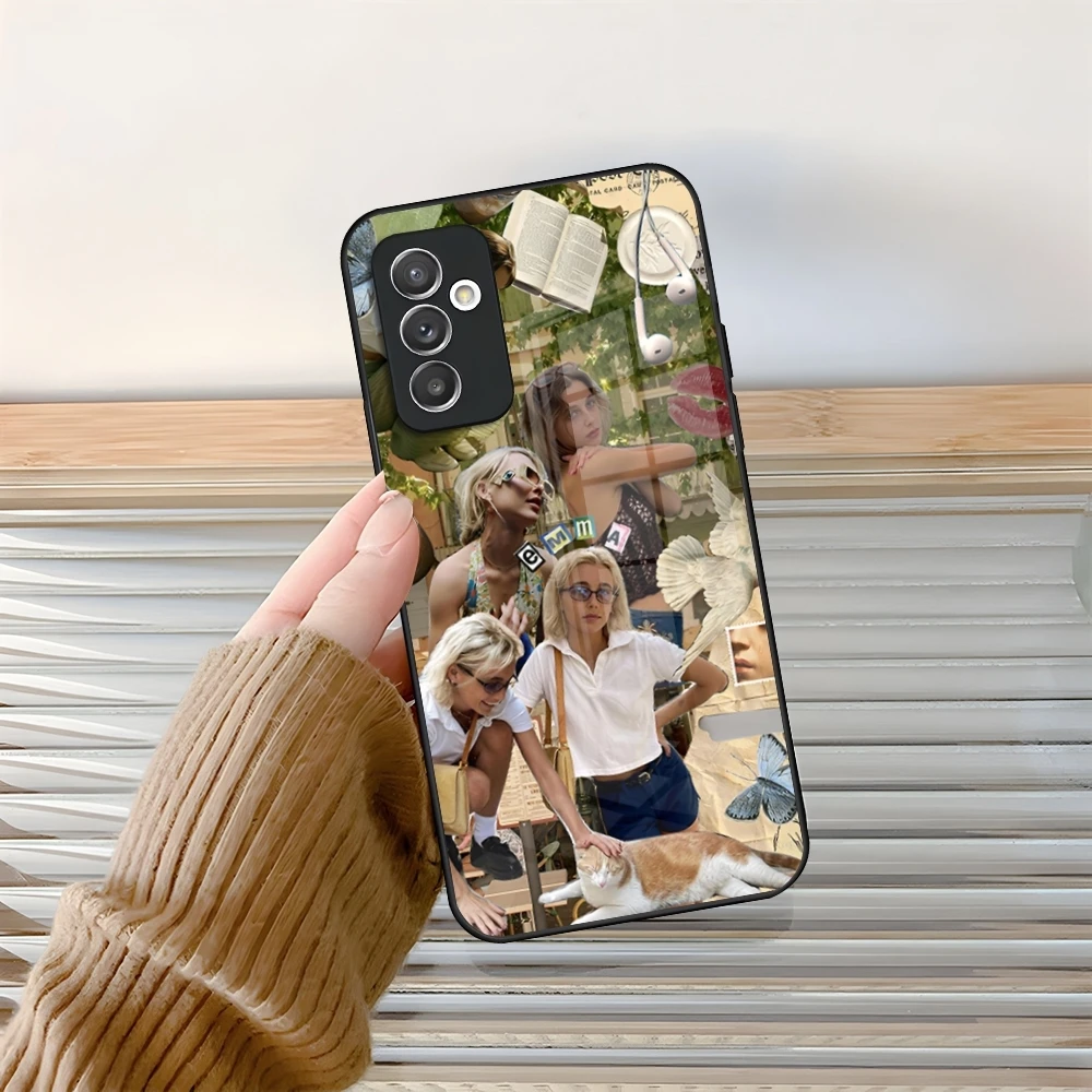 EmmaS ChamberlainS جراب هاتف زجاجي لهاتف سامسونج جالاكسي S24 S25 S21 S22 S20 S23 Ultra Fe Plus A34 A54 A24 A16 A52 M54