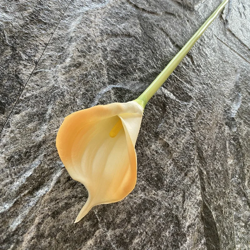 5 Stück Künstliche PU Große Hufeisenblumen Heimdekorationen Calla-Lilien Kunstblumenstrauß Hochzeit Party Tisch Blumendekorationen – Detail 17