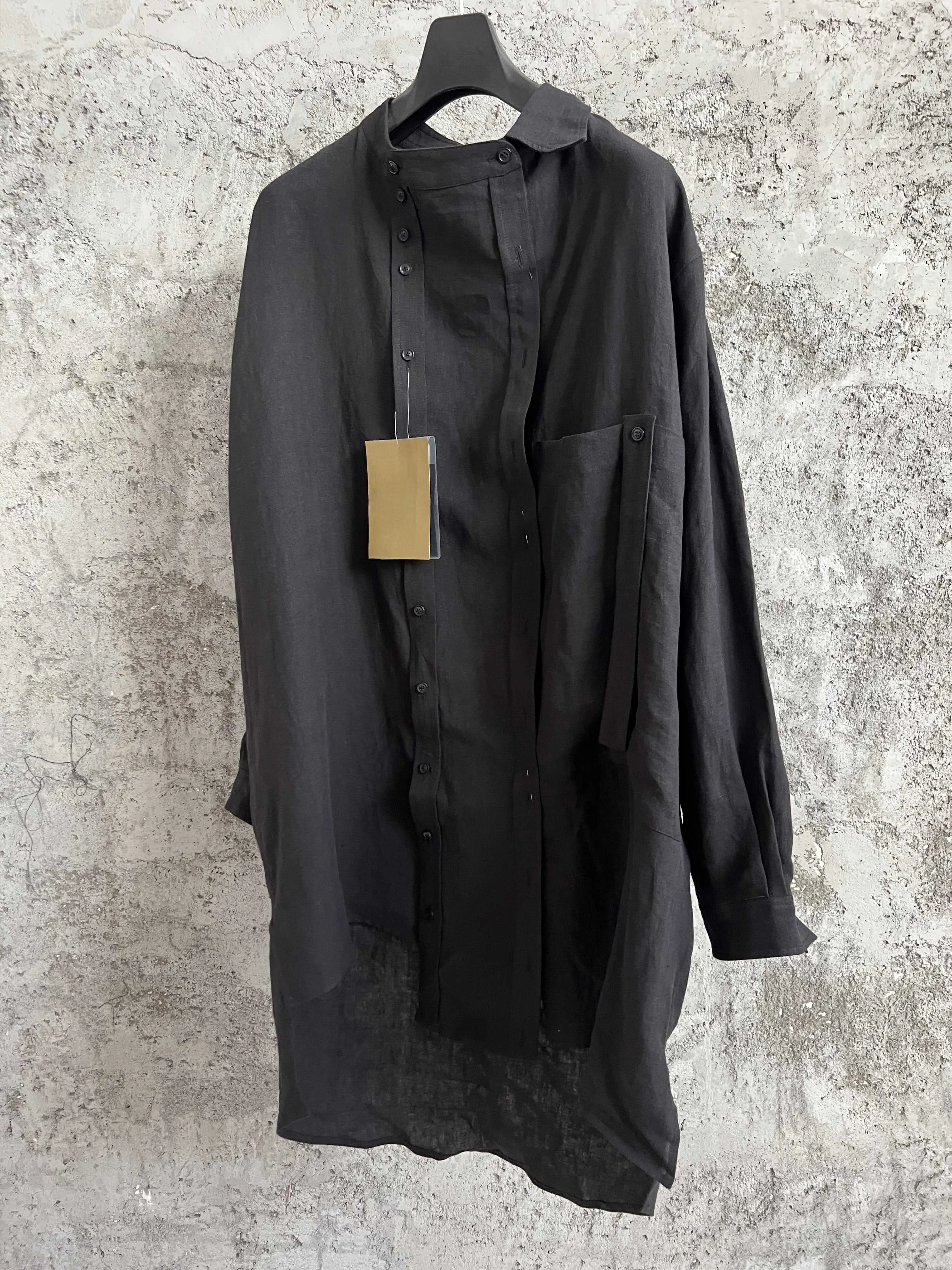 Original design, flowing collar, recycled fiber, solid dark color, long-sleeved, large-sized shirt, Japanese style