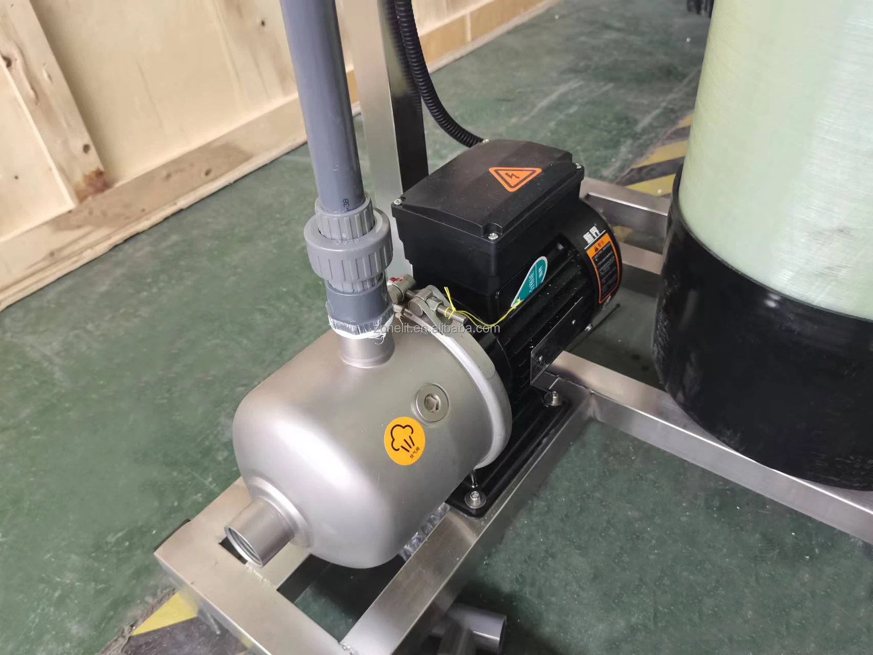 Système industriel de purification de machine de traitement d'eau d'usine 2000 Lph de traitement de système d'eau de RO