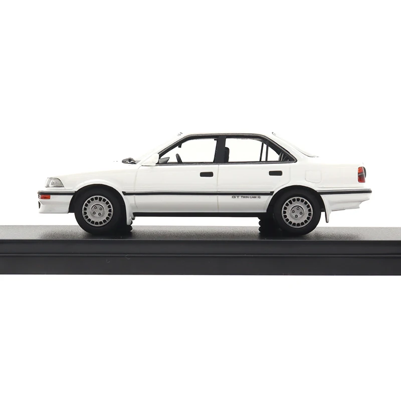 Hi-story Model Cars 1/43 Scale Resin Diecast For COROLLA Sedan GT (1987) Classic Vehicles Car Model Toy Collection Decoration