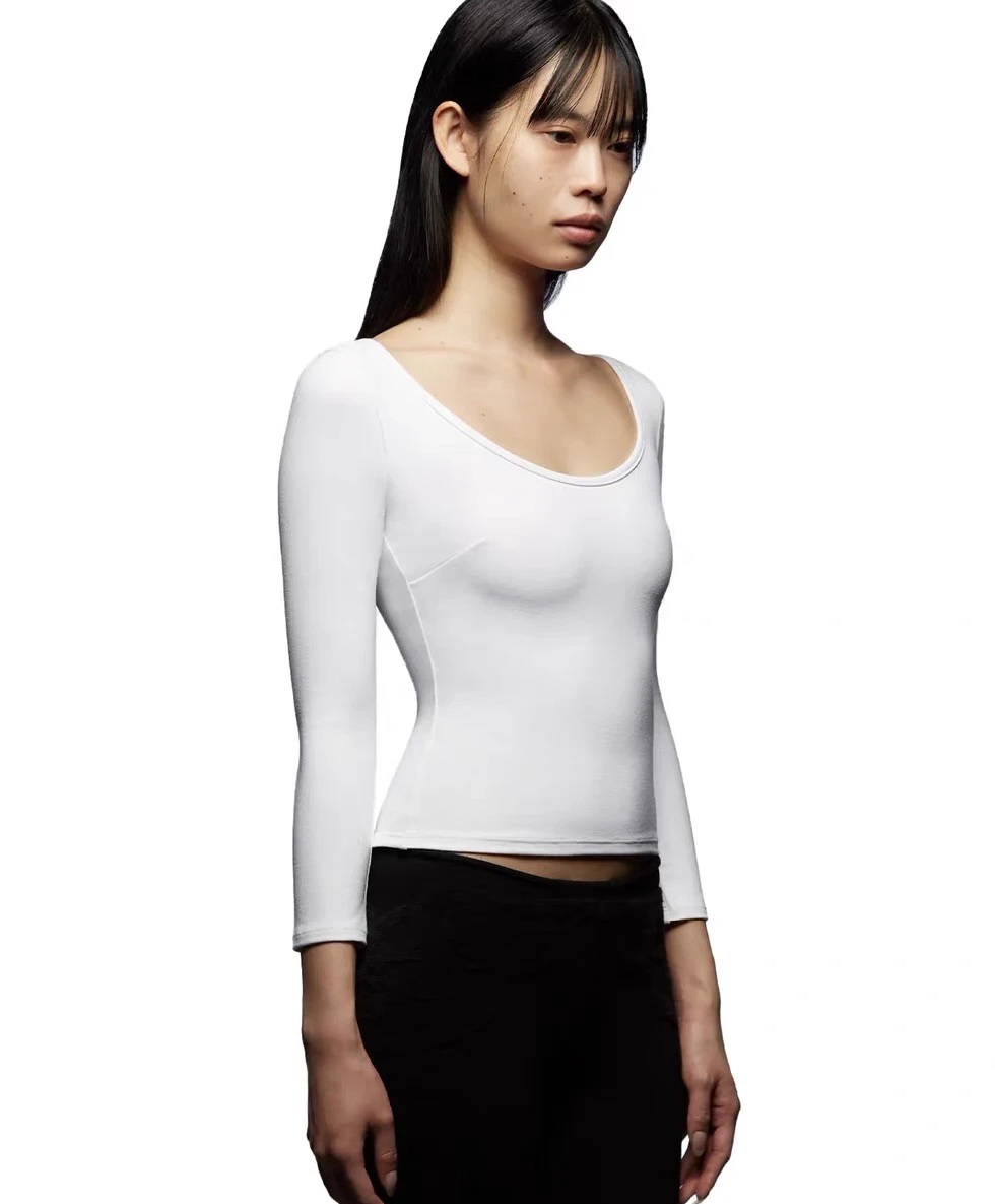 تانك أبيض وأسود لون نقي U الرقبة المرأة طويلة الأكمام تي شيرت بسيط وعصري ومريح قاع قميص