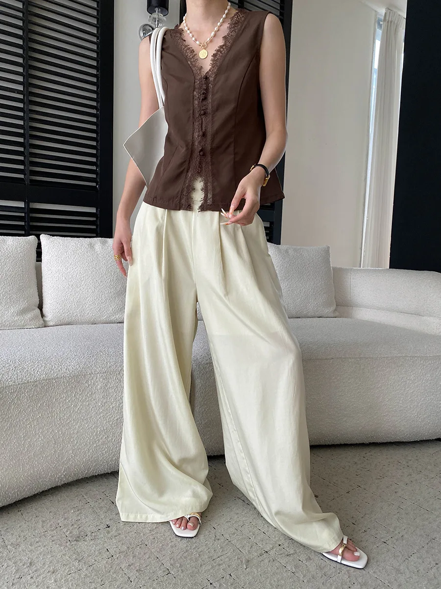 Sommerliche Damen-Freizeithose in Uni-Farbe, halb elastisch, hoher Bund, locker geschnitten, weites Bein – Detail 9