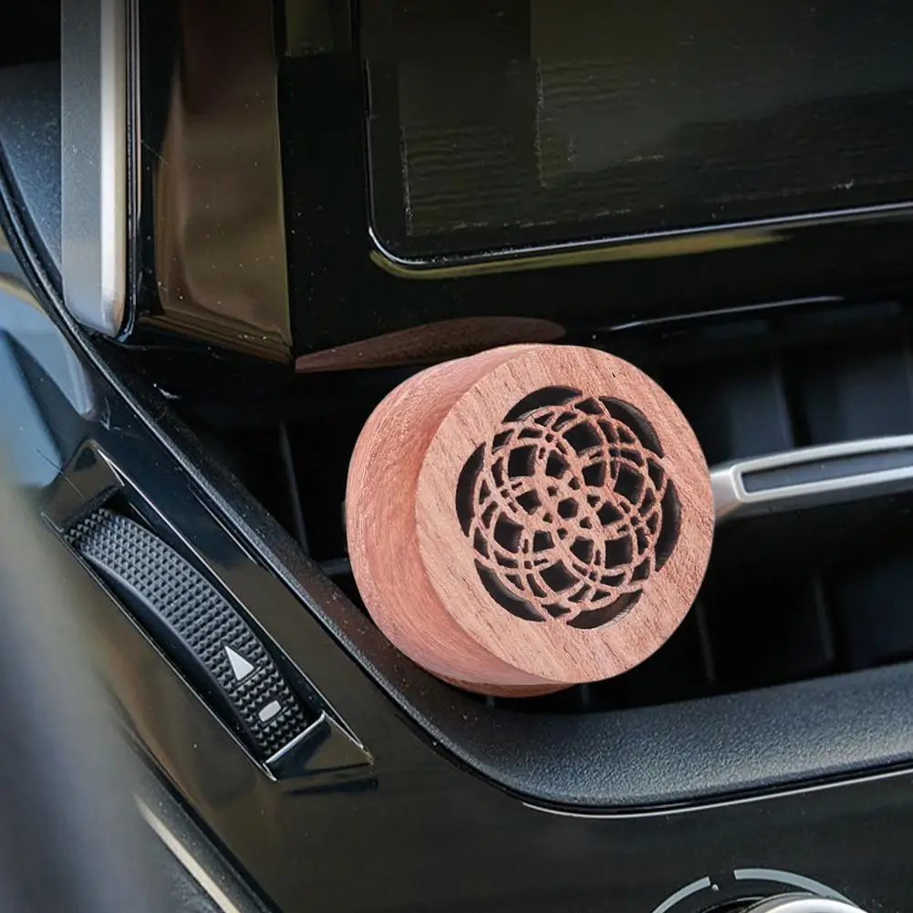 New Wooden Car Diffuser Rosewood Carved Car Aromatherapy Auto Decoration Clip Exquisite Freshener Car Aromatherapy Air R8G5
