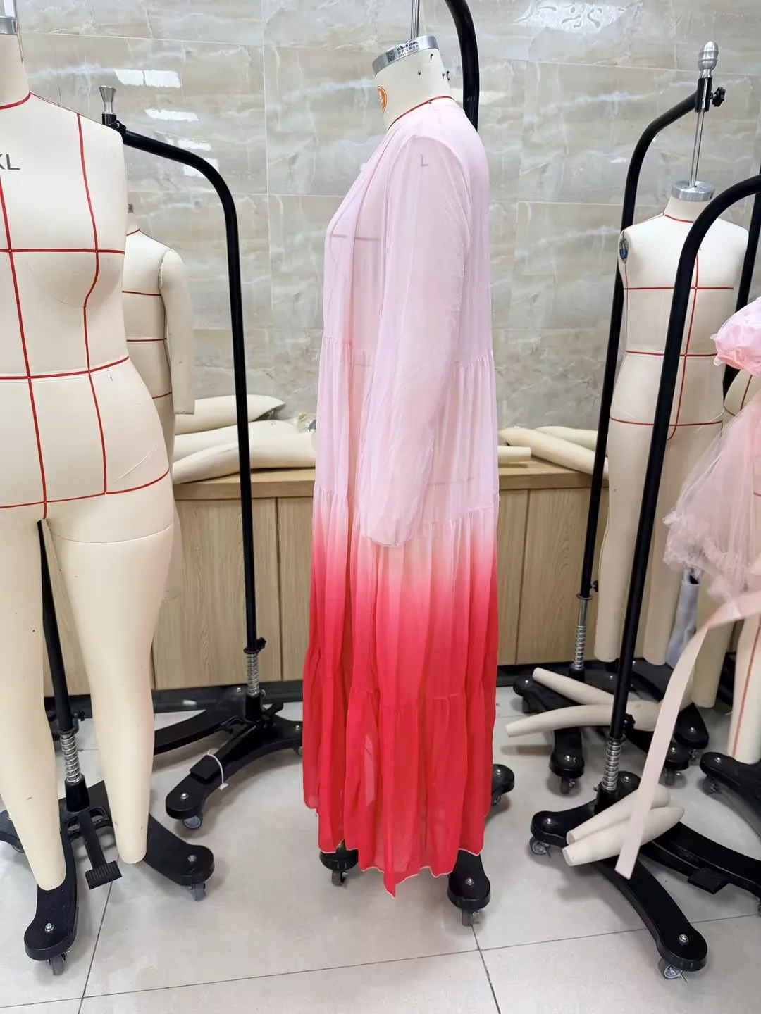 

Women's Beach Swim Cover Up Elegant Gradient Color Sheer Long Sleeve Flowy Cardigan for Poolside Vacation