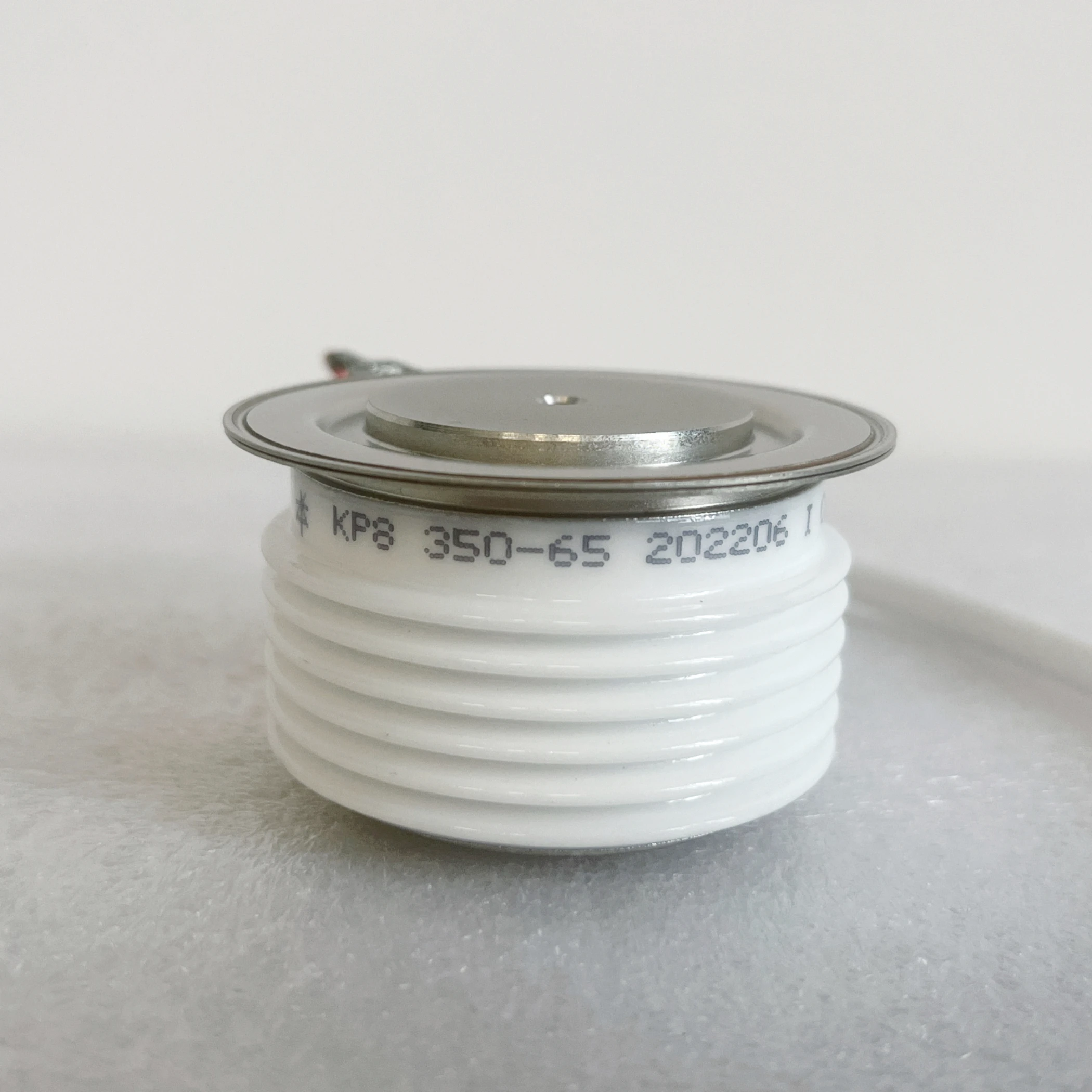 

KP8 350-65 High-voltage Soft Start Special Thyristor Thyristor