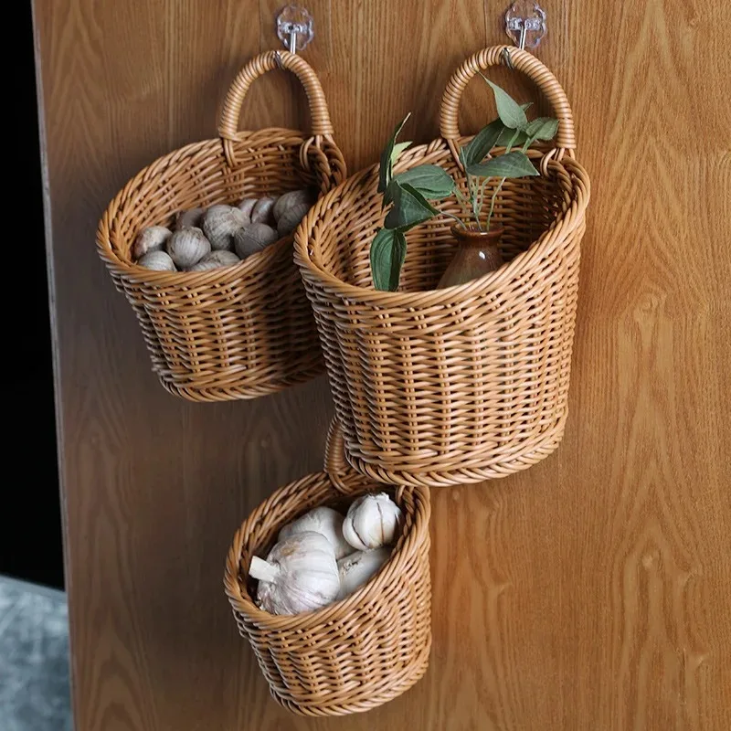 Imitation Rattan Woven Ginger And Garlic Egg Wall Hanging Storage Basket Bathroom Wall Hanging Basket
