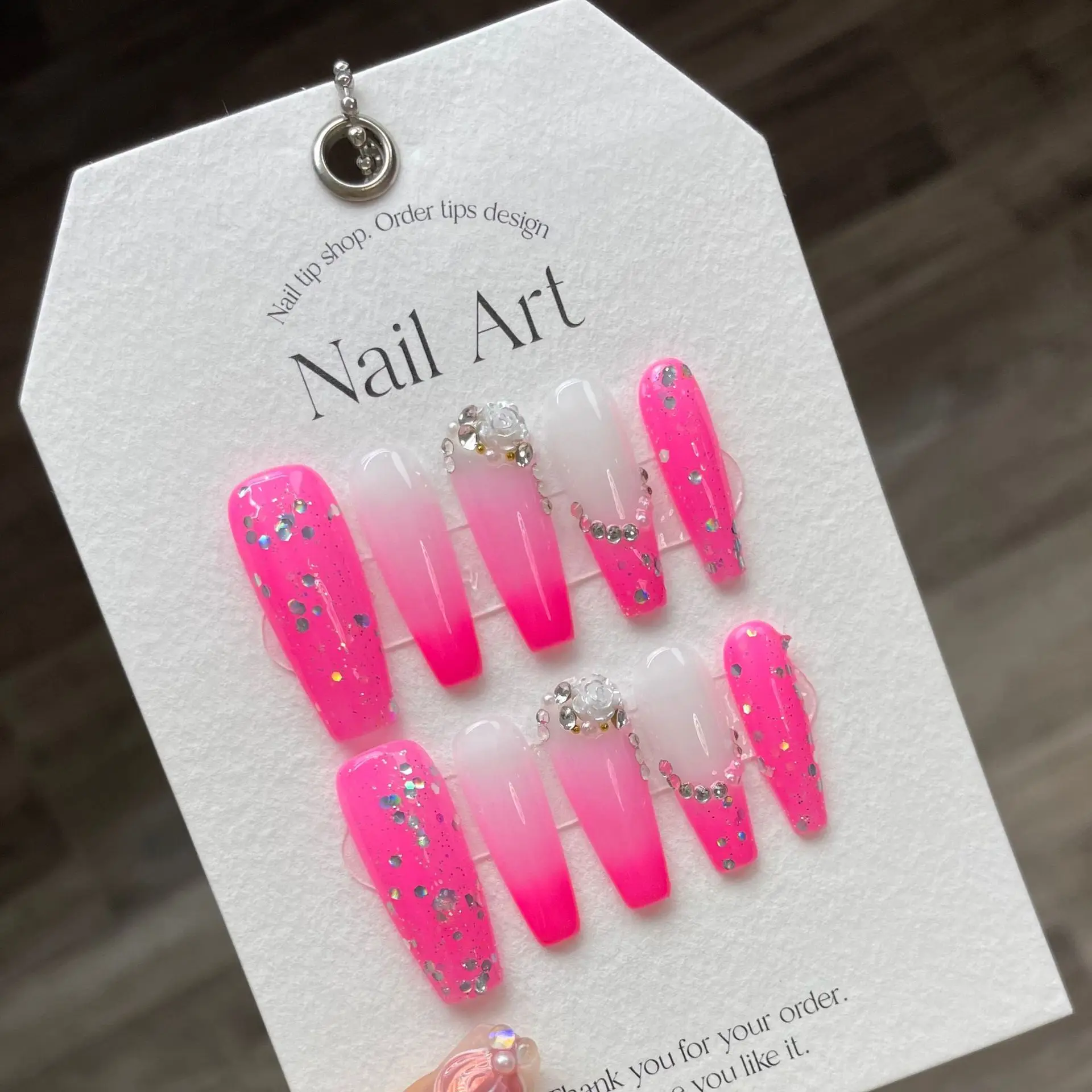 

Handmade Barbie Pink Fake Nails Pink Glitter False Nails Art Full Coverage Removable Waterproof Artificial Press on Nail