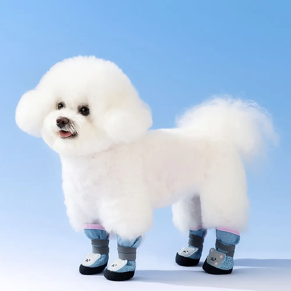 

4Pcs/Set Breathable Dog Mesh Shoes Reflective Wear-resistant Dog Paw Protectors Adjustable Anti-Slip Dog Boots for Cats and Dogs