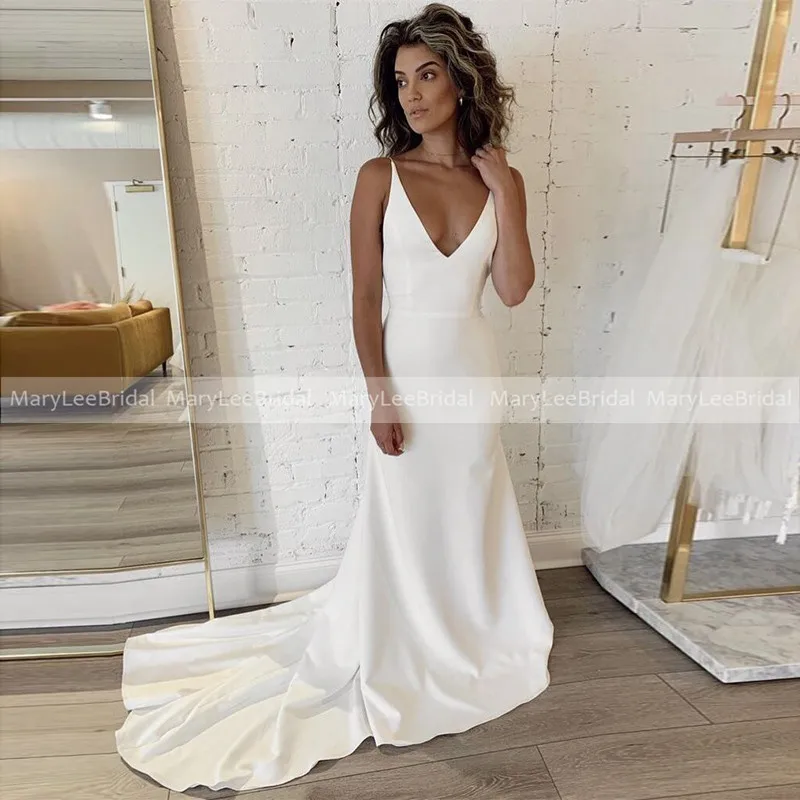 Simple Mermaid Boho Wedding Dresses Plunge V-Neck Robe De Maria Open Back Satin Court Train Ivory Vestido De Noiva Bridal Gowns