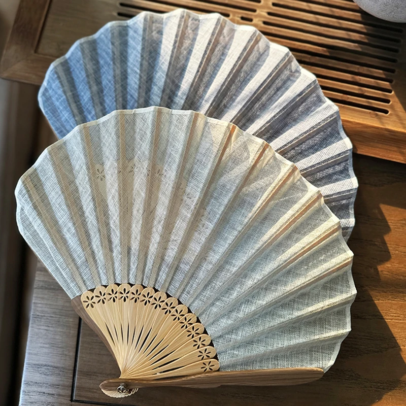 Elegant Retro Shell Shaped Fan Cotton Linen Cloth Bamboo Folding Fans Wedding Favors Gifts Hand Fan Carve Fanbone Tassel Pendant