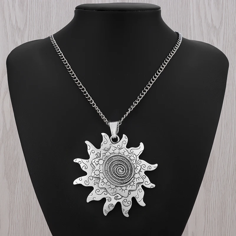 1 x Tibetan Silver Boho Statement Large Spiral Sun Flower Pendant on Long Chain Necklace Jewelry Lagenlook 34\