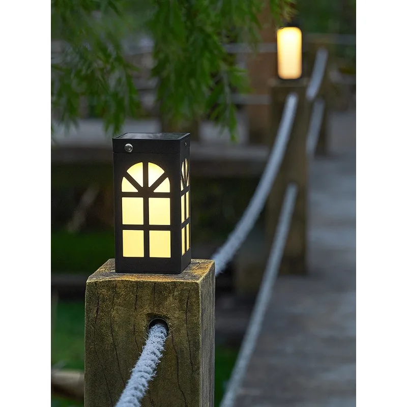 Outdoor LED Solar Column Head Light, Waterproof Courtyard Column Light, Garden Spotlight, Small Column Light