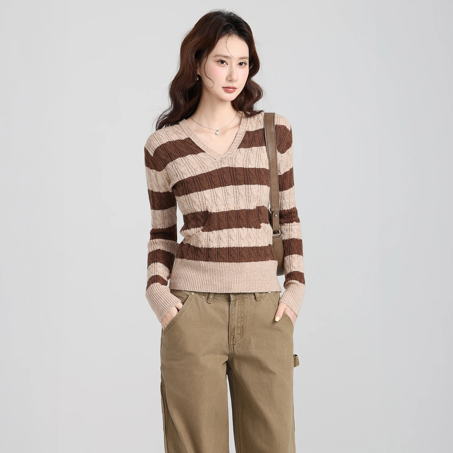 

American Retro Spicy Girl Color Blo Striped V-Ne Hoodie Knitted Sweater Women's Slim Fit Autumn Winter New Sle Top