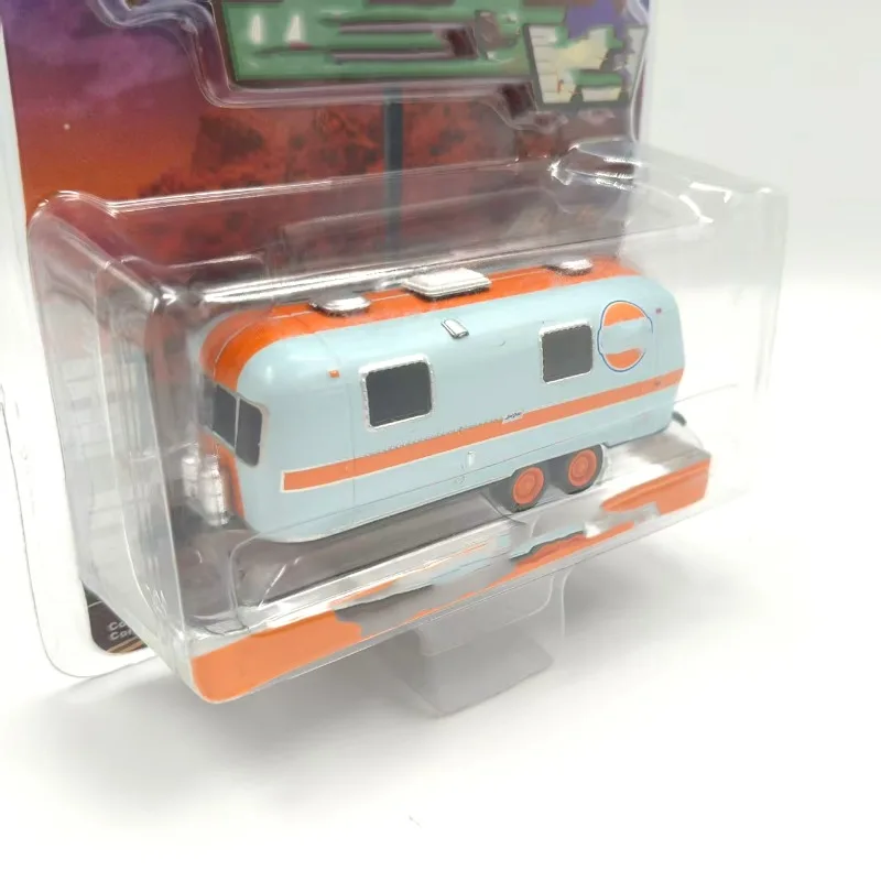 Modelo simulado Bay RV Coleção de produtos acabados Ornamentos Novo modelo de carro de simulação com embalagem