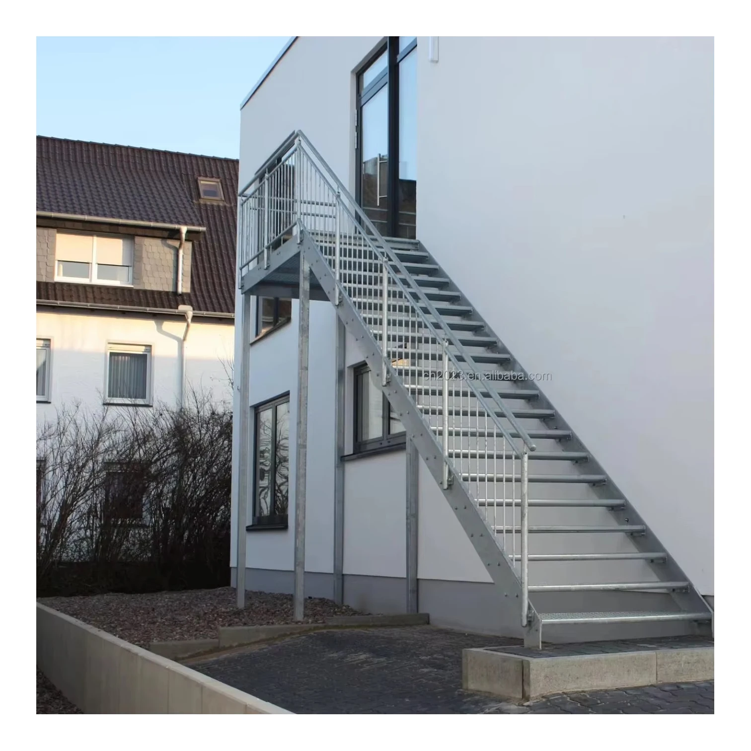 Customization Steel Fire Escape Stairs Outdoor Galvanized Metal Fire Escape Step Stair Tread Staircase Steel