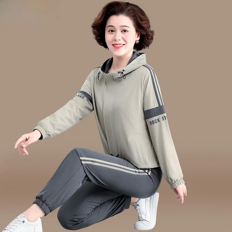 

Повседневный спортивный костюм для женщин среднего возраста: модный осенний комплект с длинными брюками на молнии, цветной дизайн с завышенной талией