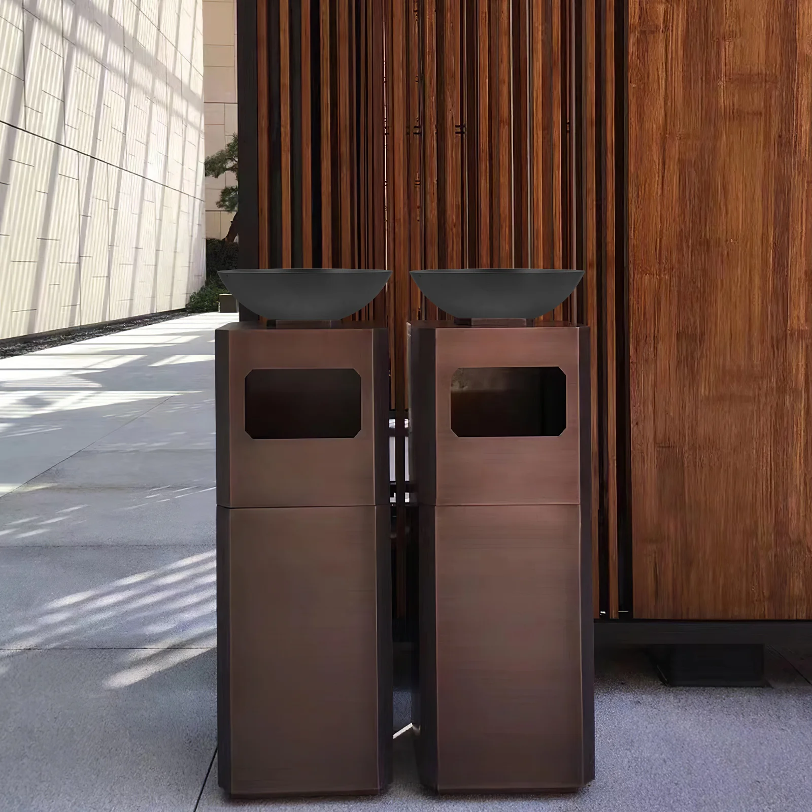 

Cigarette Ashtray Iron Indoor Smoking Accessory Large Capacity Stylish Hotel Lobby Decorative Ash Tray