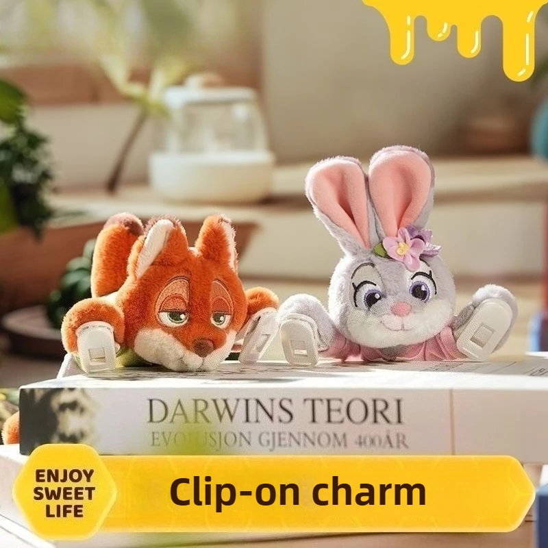 

2025 New Ultra-Soft Flocked Material Versatile Portable Design Nick Wilde Clip-On Plush Charm Couple Souvenir Dual-Use Bag Key