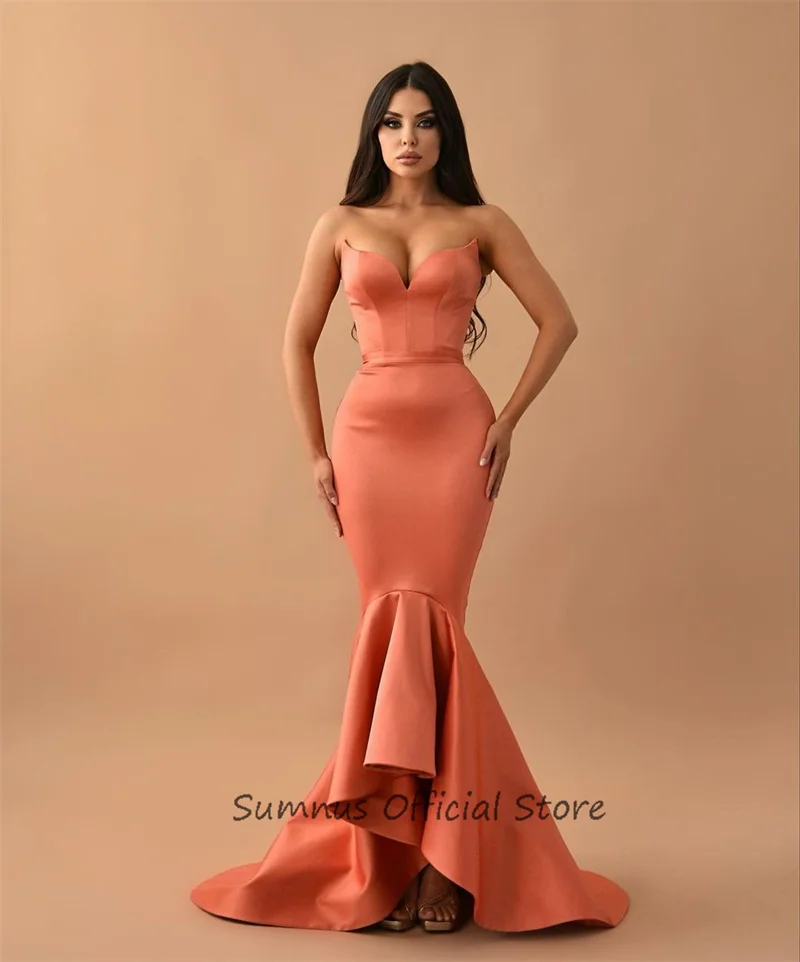 SUMNUS-vestido de cetim sem alças para mulheres, vestidos de baile sexy sereia, vestidos de festa slim fit, Arábia Saudita personalizado, vermelho sob medida