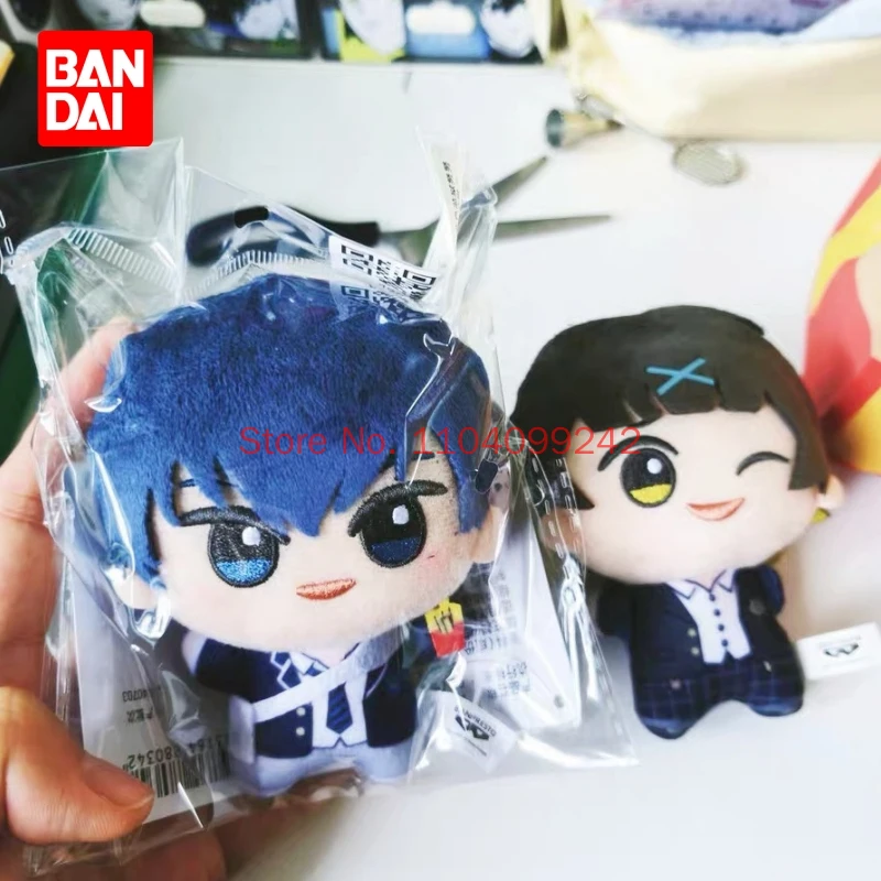 En stock, original de Bandai, linda muñeca de peluche de la serie de uniformes de Blue Lock, Chigiri Kunigami Lsagi, para regalo de cumpleaños, muñeca colgante.
