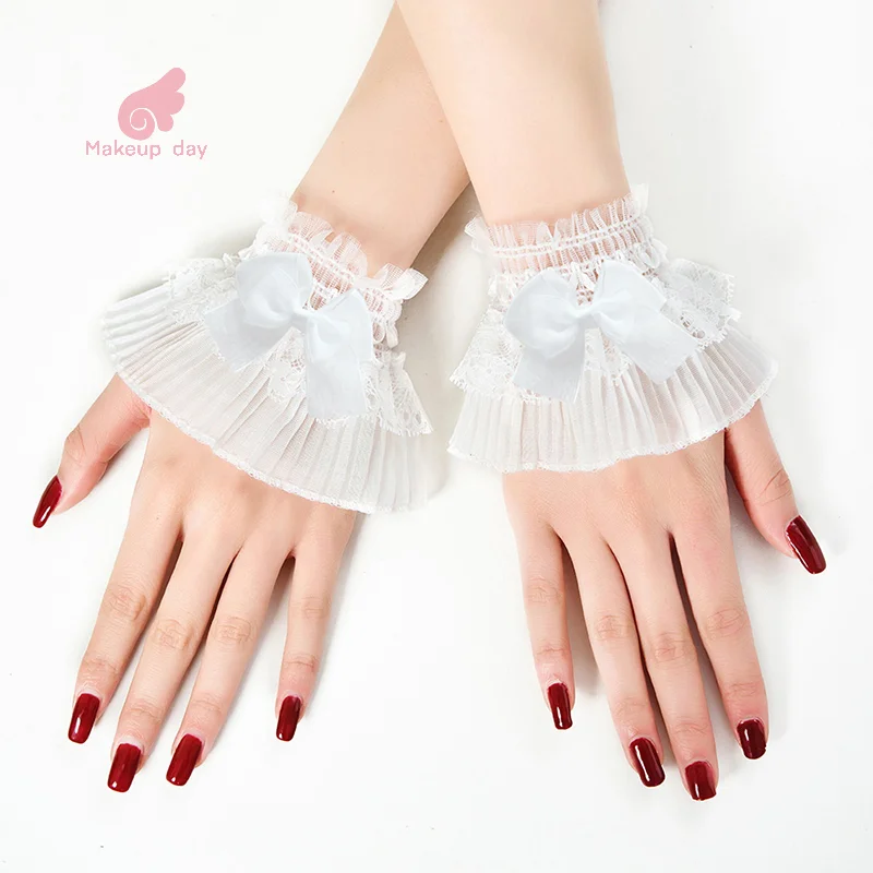 

1 Pair Manicure Photo Lace Decorative Cuff Double-Layer Mesh Horn Sleeve Nail Showing Posing Sleeve DIY Shooting Background Prop