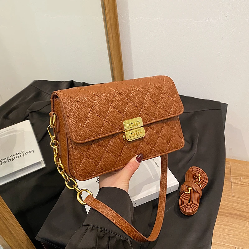 

Vintage Inspired Fashionable Crossbody Bag With Unique Letter Logo And Premium Leather Material
