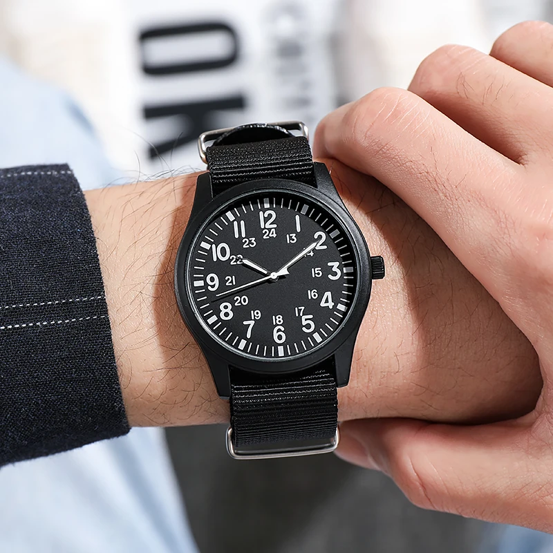 

Fashion Men Quartz Watch Nylon Strap Big Dial Big Digits Sports Wristwatch Minimalist Casual Watch For Men Reloj Hombre