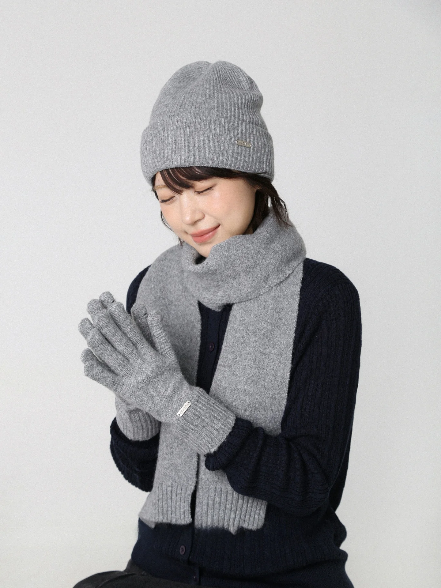 grey-warm-three-piece-knitted-hat-women's-style-thickened-autumn-winter-gloves-scarf-neck-warmer-shawl-versatile-set-casual-s