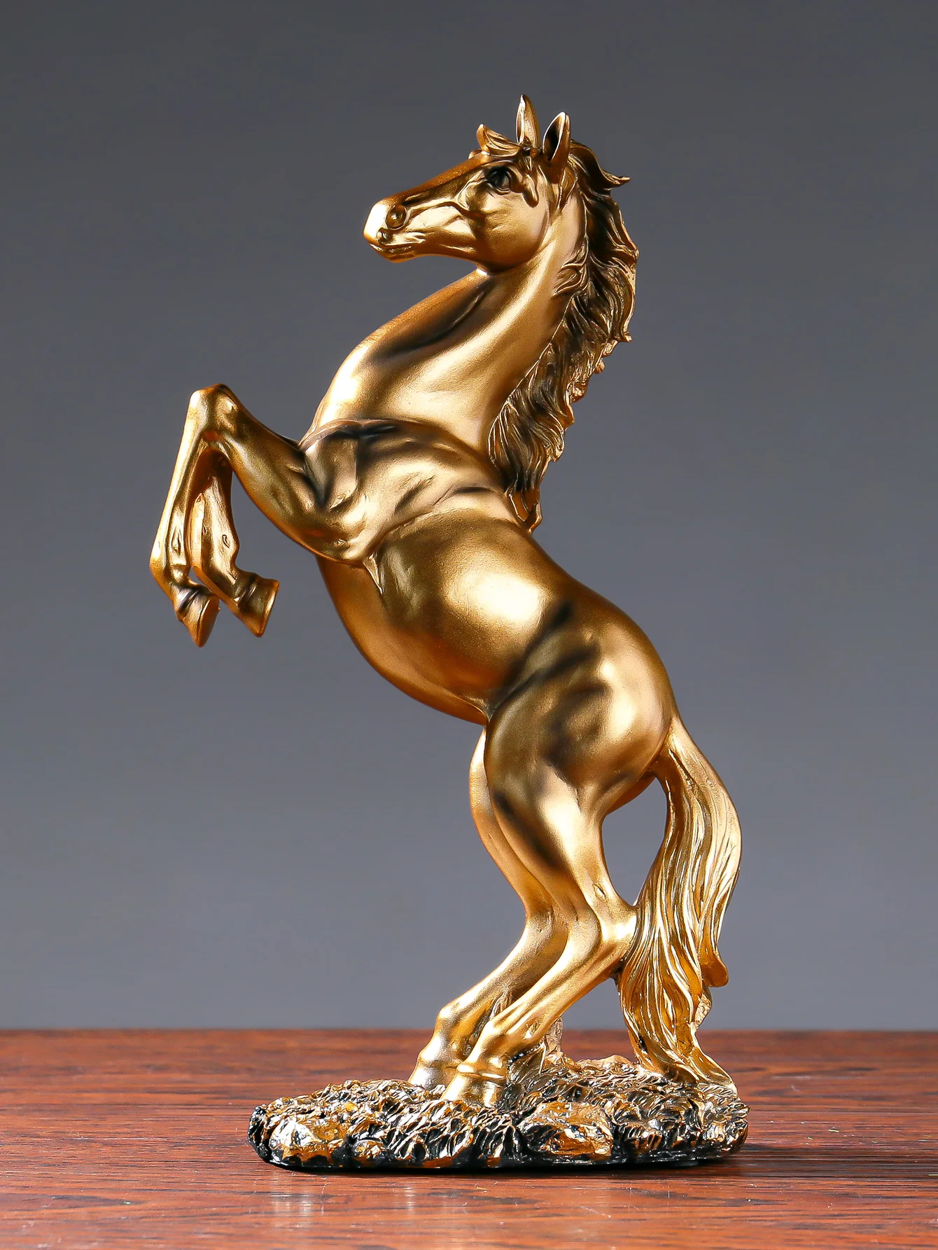 European Style Home Resin Victory Horse Statue