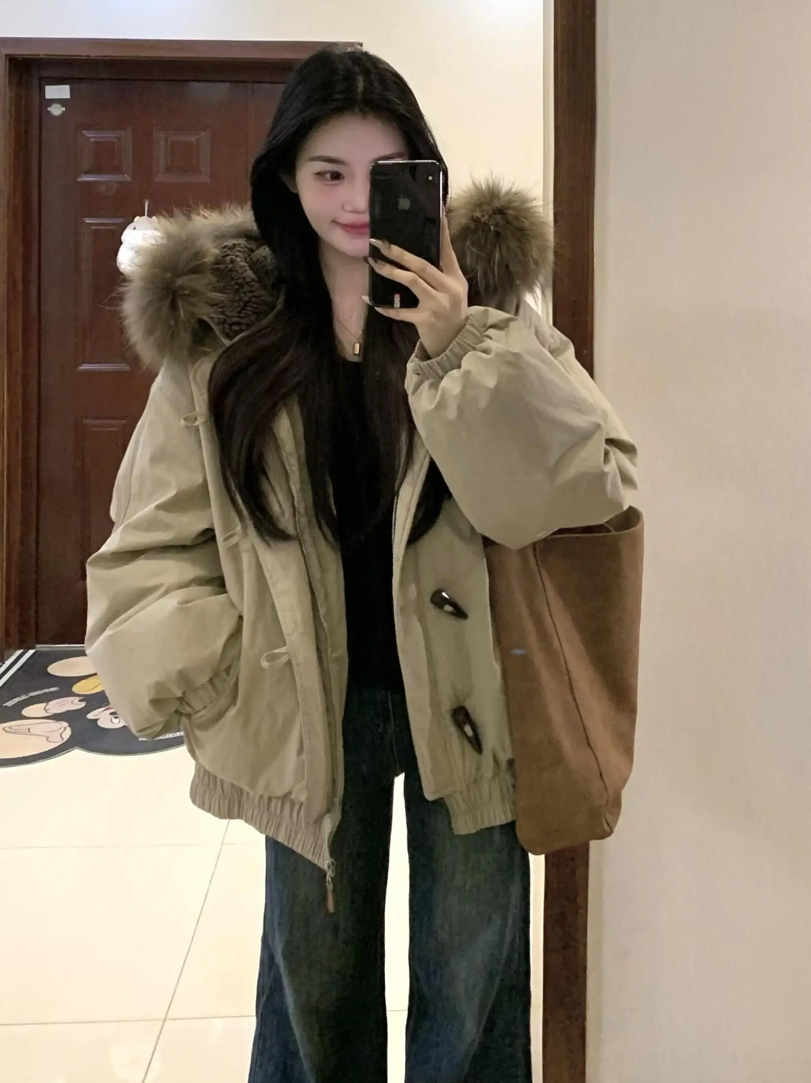 

Парки для подростков и женщин: осенние повседневные стеганые куртки с карманами, пэчворком, декором из искусственного меха, капюшоном, многослойные, объемные, модные