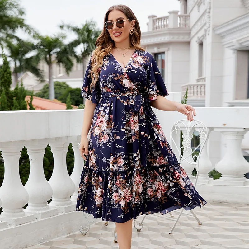 Vestido de talla grande con cuello en V, estampado azul marino, comercio exterior europeo y americano, desarrollado de forma independiente, popular,