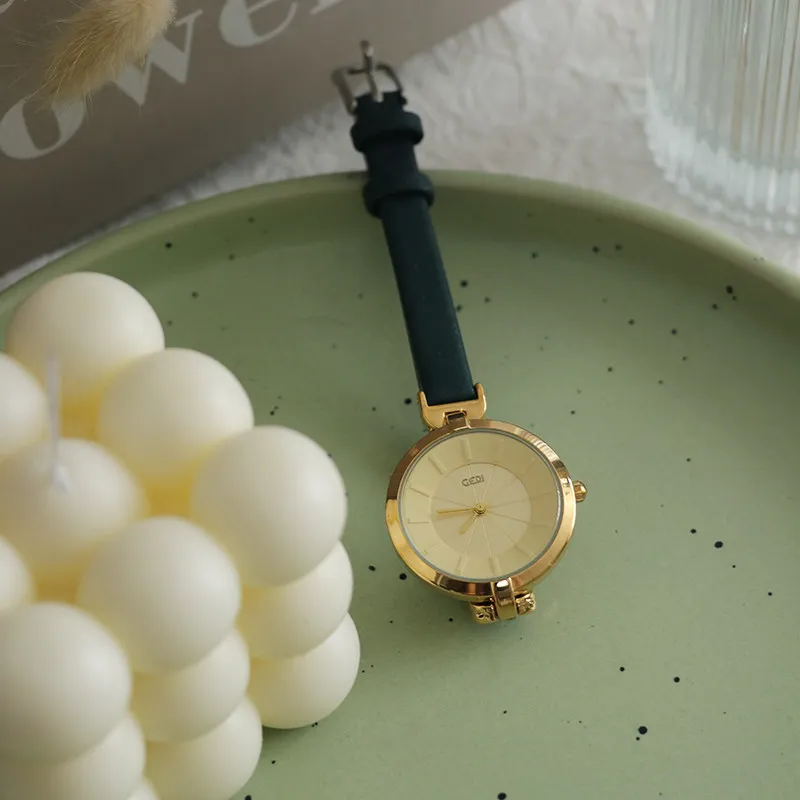 

Women'S Fashion Watch, Korean Style, Simple And Elegant, Small Dial, Thin Leather Strap, Quartz Movement, Unique Wristwatch