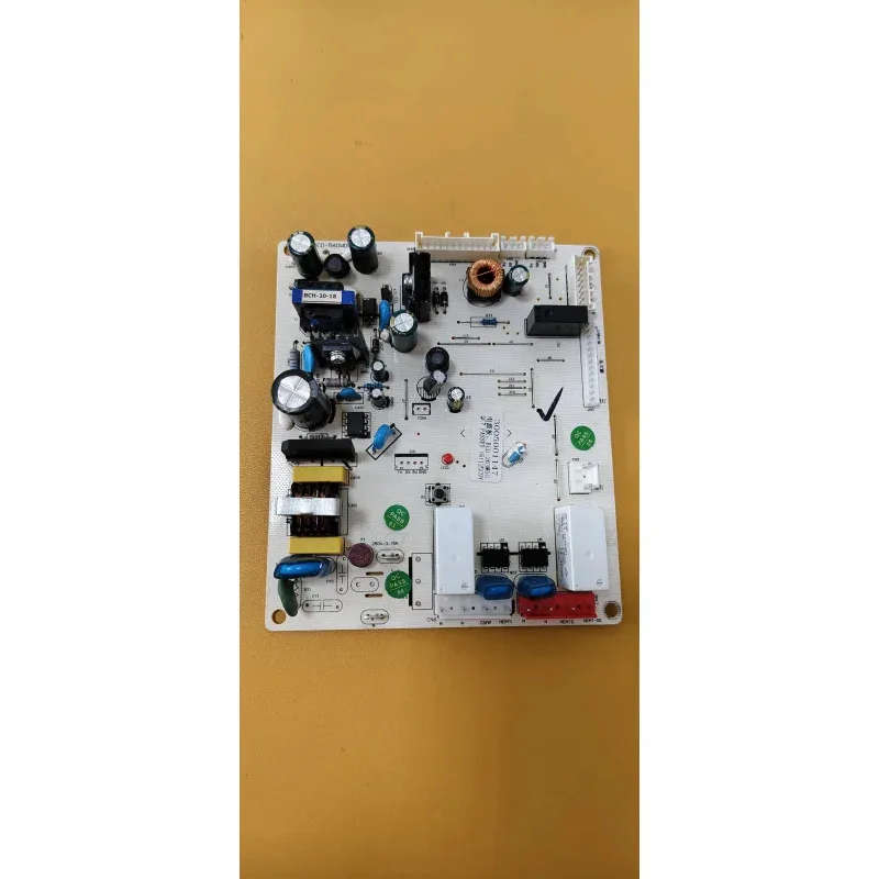 

Плата управления (малая) для холодильника Aucma BCD-263WDG, основная, 3005001147, компонент LLL