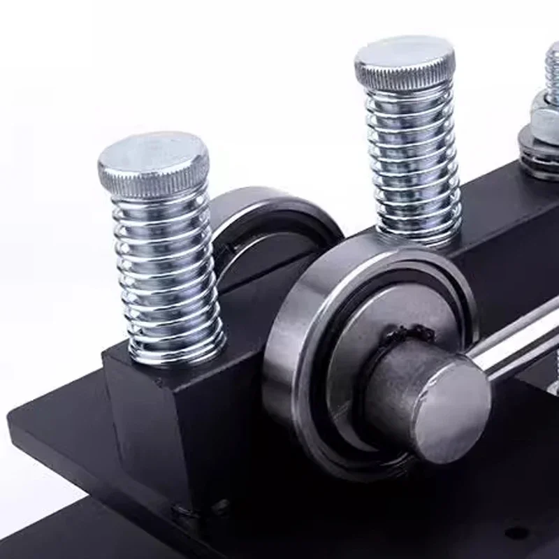 Prensa de brazo basculante Máquina cortadora compacta Máquina cortadora de cuero 180*120 Máquina troqueladora manual