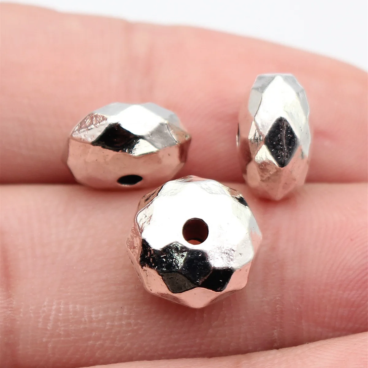 10pcs 11x11x6.7mm Antique Silver Color High-Reflectivity Rhombus Faceted Beads With Small Hole DIY Jewelry Making