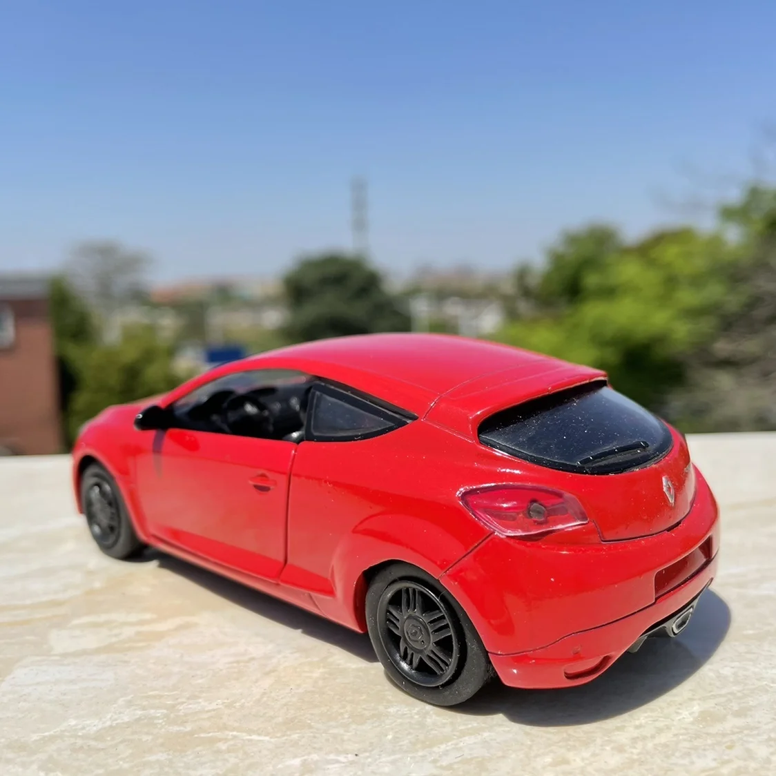 New arrival red special die cast metal 1:32 Renault Megane RS auto furniture showcase collection model toys for children