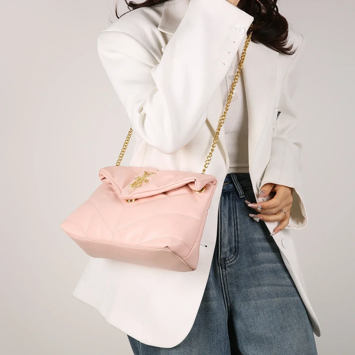 

Unique Fashionable Tote Handbag For Commuter Women With Minimalist Leather And Simple Elegant Best