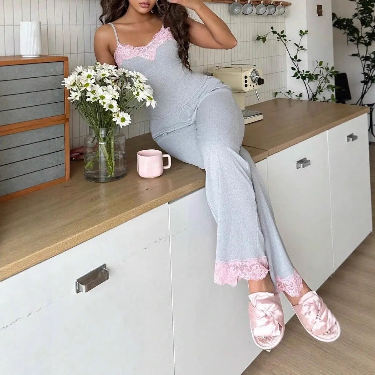 

New Splicing Pink Lace Loungewear Set Gray Suspender Trousers Show Body Pajamas