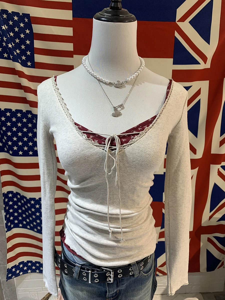 Camiseta de manga larga con ribete de encaje para mujer, camiseta ajustada de algodón con cuello en V Sexy, camisetas informales simples y elegantes para mujer