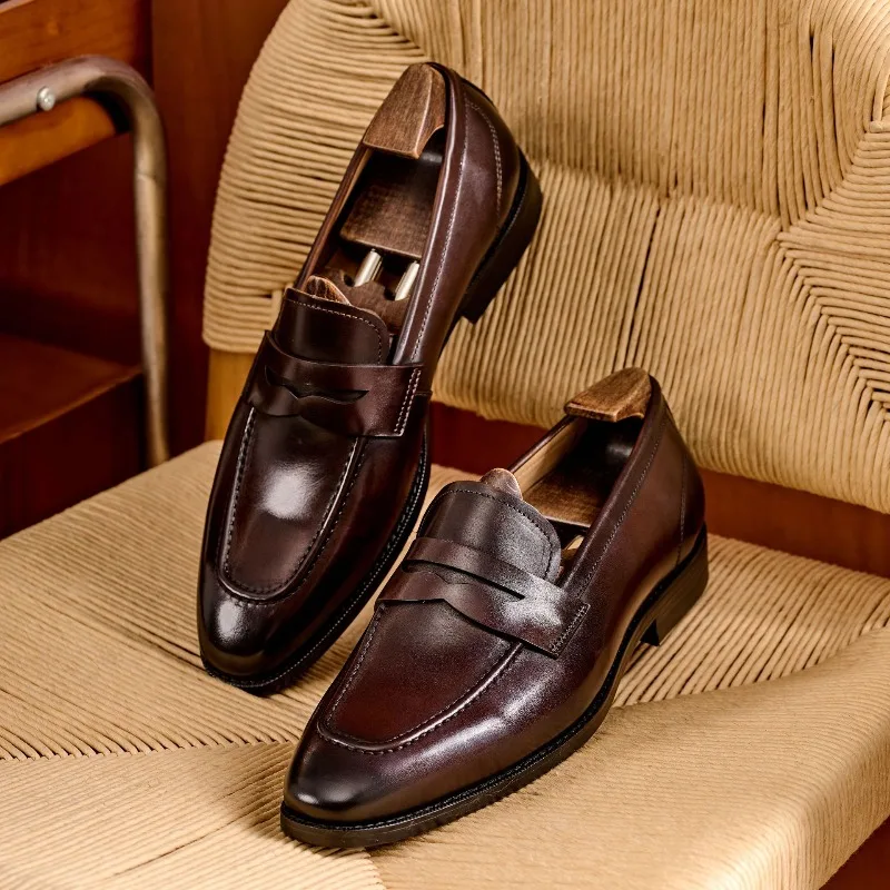 

Men Loafers Genuine Leather Solid Color Professional Classic Comfortable Classic Business Men Shoes